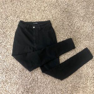 Classi Mid Rise Skinny Jean